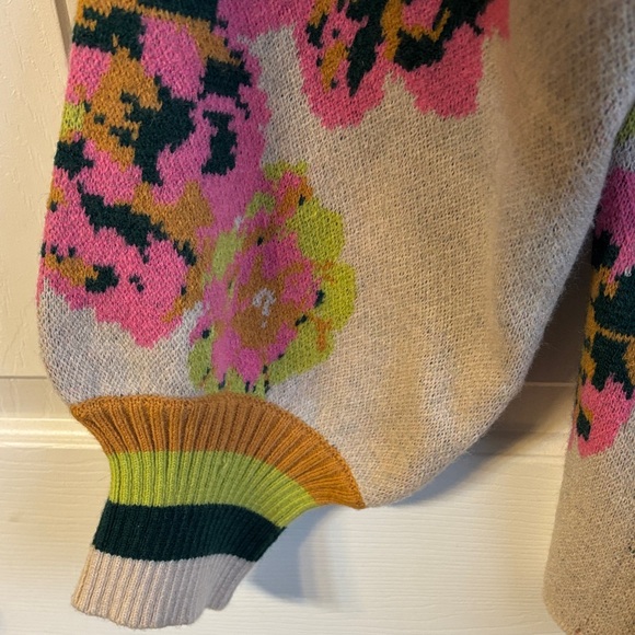 JODIFL Multicolor Floral Cardigan - Picture 3 of 8